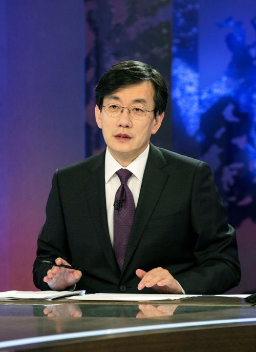 중앙그룹은 JTBC 보도 부문 손석희(62) 사장을 JTBC 대표이사로 승진 발령했다고 19일 밝혔다.