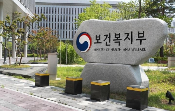 ▲보건복지부는 만 54세부터 74세까지의 장기흡연자를 대상으로 저선량 흉부 컴퓨터단층촬영(CT)을 통한 폐암검진사업을 오는 8월5일부터 실시한다.