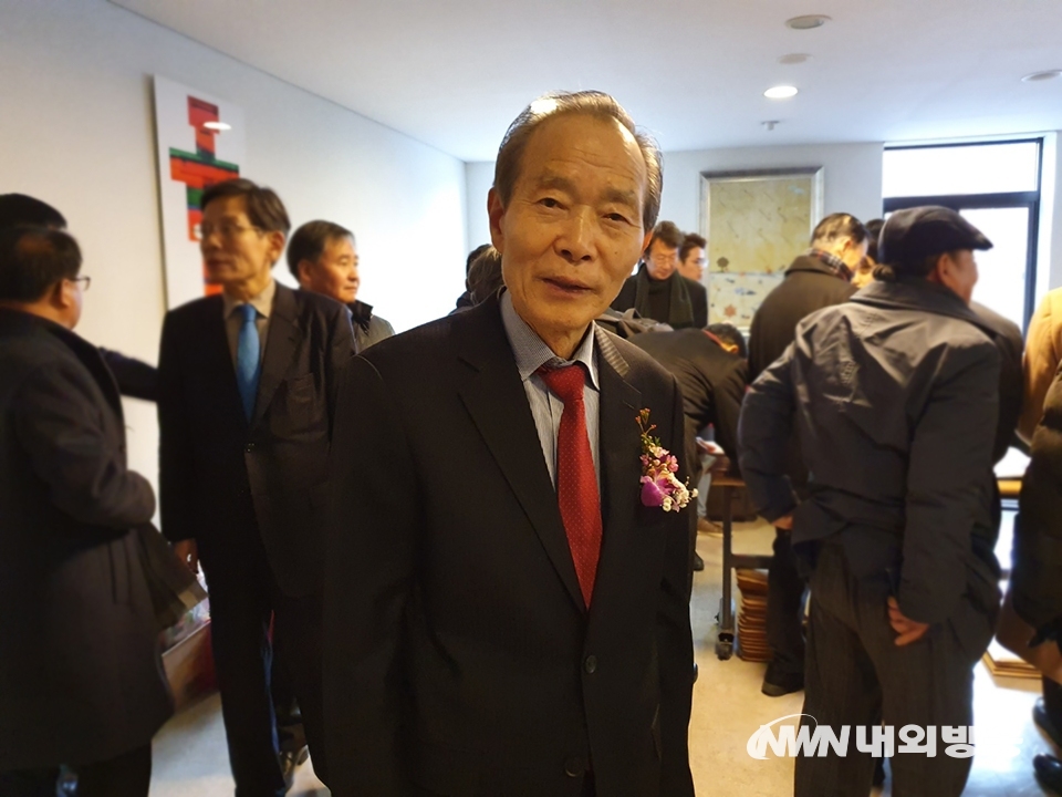 ▲9일 오후 5시 서울 프란치스코회관에서 열린 '장기표의 정치혁명' 출판기념회에서 저자 장기표와 박형준 부산 동아대학교 교수의 북 토크쇼가 열렸다. 사진은 장기표 원장. 2020.01.09 (사진=내외방송 최준혁 기자)