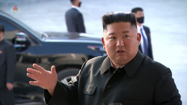 북한 김정은 국무위원장이 노동절(5·1절)이었던 지난 1일 순천인비료공장 준공식에 참석했다고 조선중앙TV가 2일 보도했다. (사진=연합뉴스)