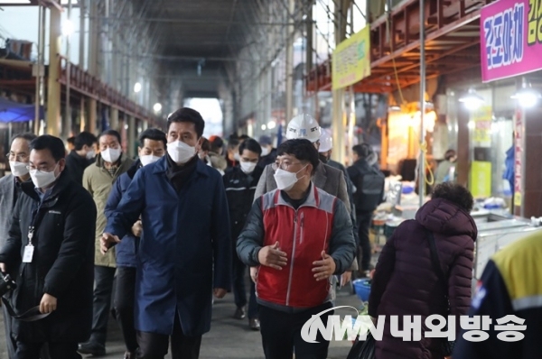 ▲ 이강덕 포항시장 죽도시장 주요사업