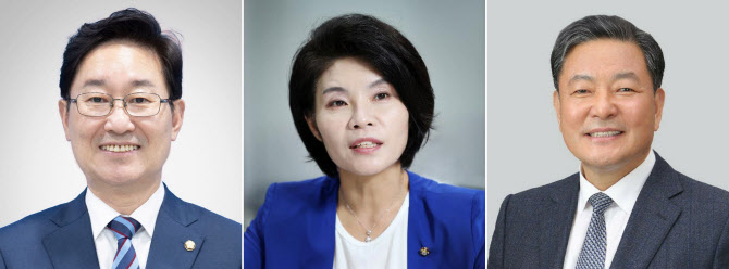 ▲ 문재인 대통령이 추미애 법무부 장관의 후임에 박범계 의원, 환경부 장관에는 한정애 의원, 국가보훈처장에 황기철 전 해군참모총장을 각각 임명했다.