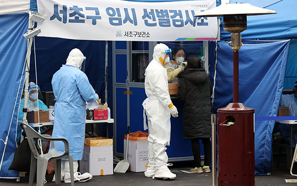 ▲ 정부가 코로나19 상황을 지켜본 뒤 설 연휴 전에 일부 완화시키는 것에 대해 검토 중이다. (사진=대한민국정책브리핑)
