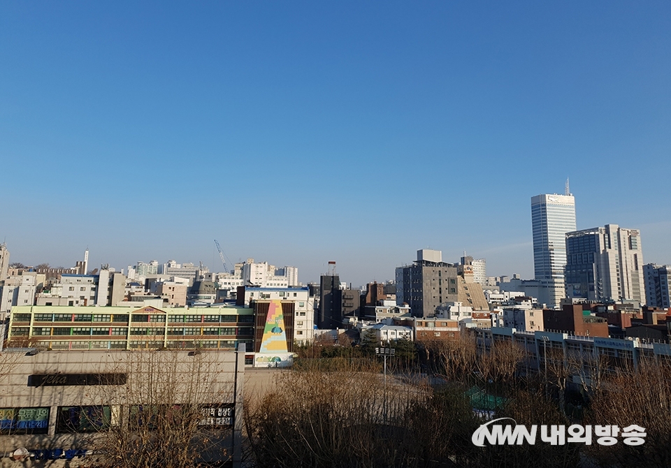 ▲ 15일 오전 9시를 기준으로 해 서울시 보건환경연구원은 '초미세먼지 주의보'를 해제했다. (사진=내외방송DB)