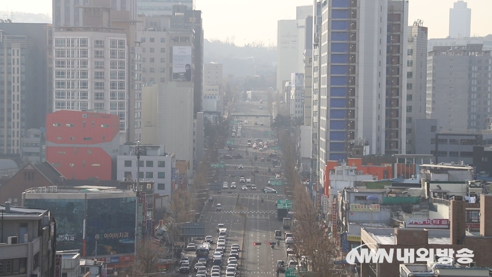 ▲ 서울을 비롯한 15개 시도에 황사 위기 경보 '주의' 단계가 발령됐다. (사진=내외방송DB)