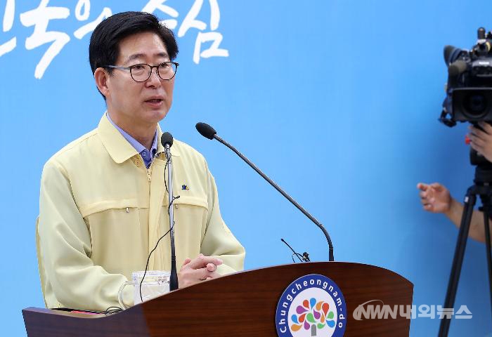 ▲ ▲양승조 충남도지사가 5일 도청에서 기자회견을 열고 일본의 수출 무역 관리령 개정안 의결에 대응한 충남도 정책을 발표하고 있다. (사진=충남도 제공)