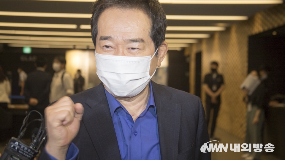 ▲ 양승조 충청남도 도지사가 1일 서울 여의도 글래드호텔에서 열린 더불어민주당 공명선거 실천 서약식 및 프레스데이에서 취재진의 질문에 답변하고 있다. 2021.07.01. (사진=이상현 기자)