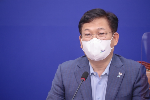 ▲ 송영길 더불어민주당 대표가 26일 오전 국회 당대표회의실에서 열린 최고위원회의에서 모두발언을 하고 있다. (사진=더불어민주당)