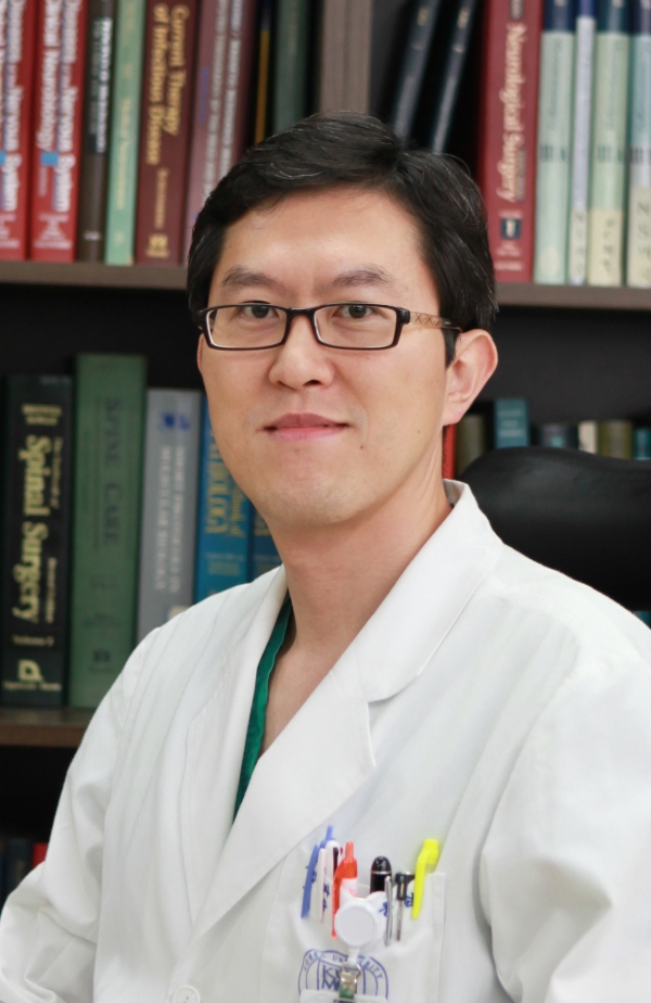 ▲ 고려대학교 안암병원 신경외과 박동혁 교수 (사진=고려대병원 제공)