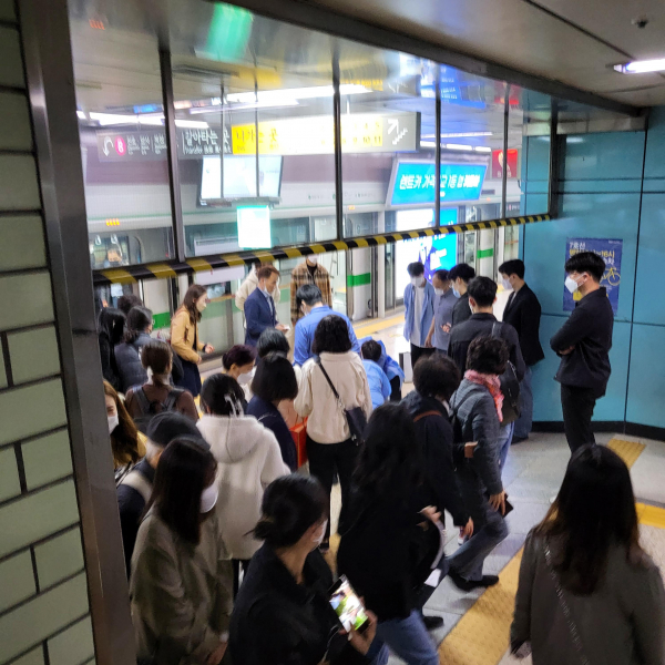 ▲ 잠실역 당시 상황(사진=시민제공)