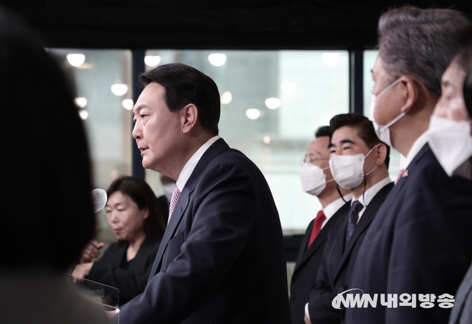 윤석열 국민의힘 대통령 후보가 24일 서울 여의도 국민의힘 중앙당사에서 외교안보공약을 발표 하고 있다. 2022.01.24. (사진=국민의힘)