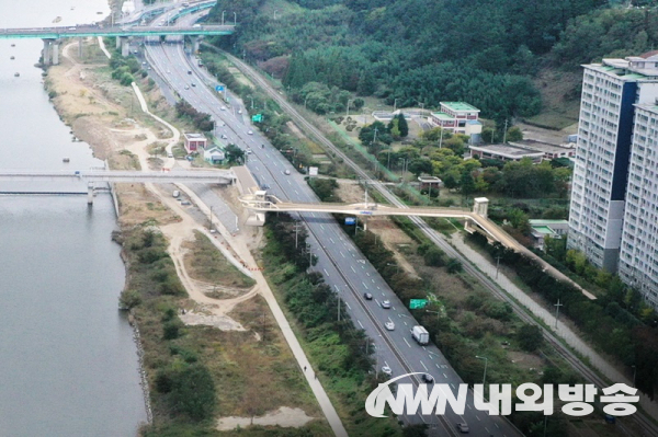 포항철길숲 상생숲길 인도교 연결 착공 조감도(사진제공=포항시청)<br>