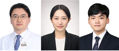 (왼쪽부터)산부인과학교실 안기훈 교수, 박예주 양, 김재우 군.(사진=고려대학교 의과대학)