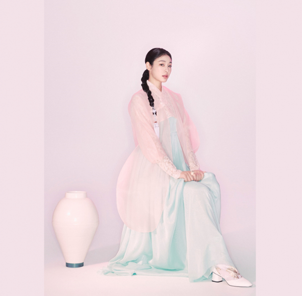 김연아가 직접 디자인에 참여한 한복이 영국 런던 '한복 패션쇼, 한복 웨이브(Hanbok Wave)' 무대에 오른다.(사진=문화체육관광부)