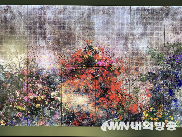 teamLab, Continuous Life and Death at the Now of Eternity II. 2022.9.27. (사진=박세정 기자)