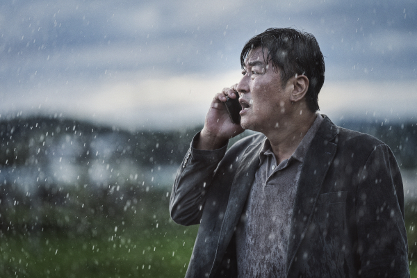'새벽시간 매진'으로 조작 의혹을 받은 영화 '비상선언'. (사진=쇼박스)