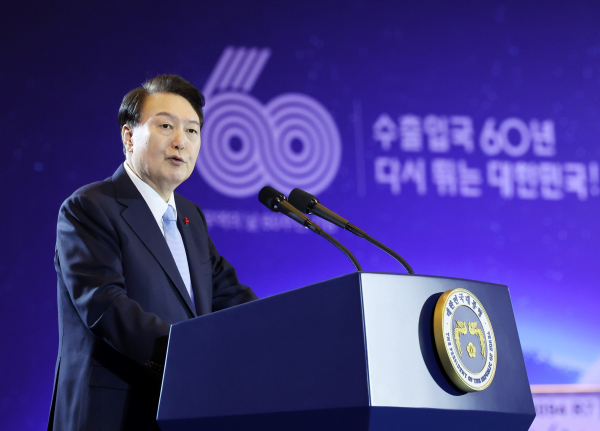 제60회 무역의날 기념식에 참석한 윤석열 대통령(사진=연합뉴스)