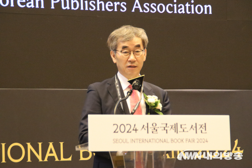 환영사를 하는 윤철호 대한출판문화협회 회장. (사진=임동현 기자)