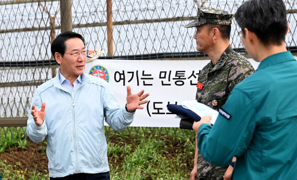 강화군 당산리 대남 소음방송 현장 방문 사진 (사진=인천시청)