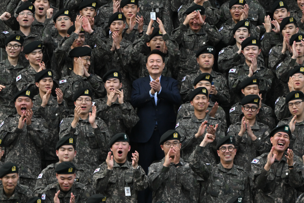 지난 9월 17일 육군 15사단을 방문한 윤석열 대통령(사진=연합뉴스)