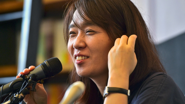 노벨 문학상을 수상자로 선정된 '한강' 작가(사진=연합뉴스)