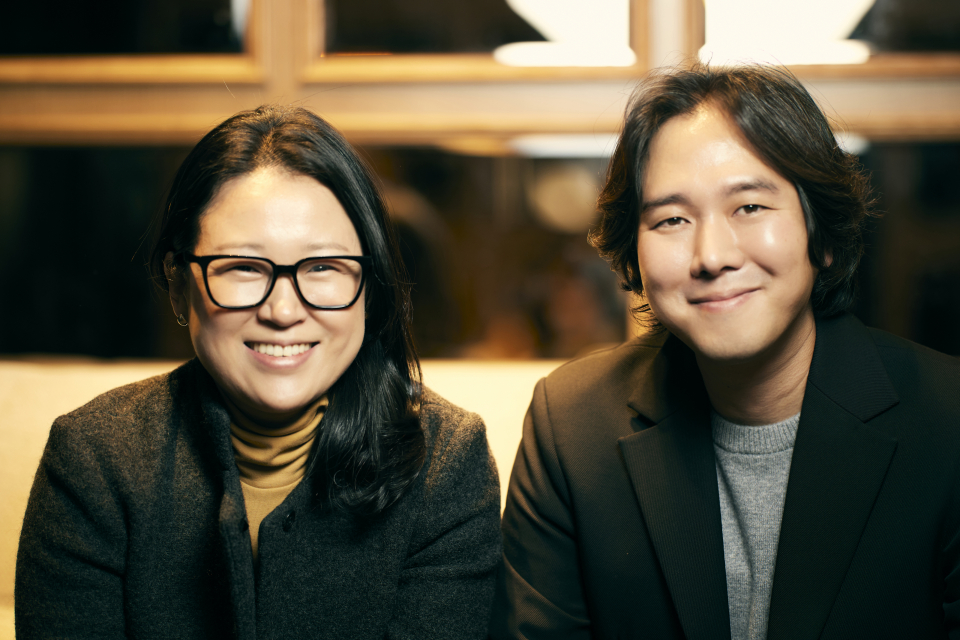 영화 '한 채'를 만든 허장(왼쪽), 정범 감독. (사진=씨네소파)