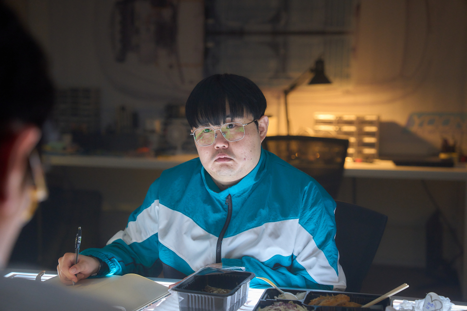 영화 '로비'에 출연한 엄하늘. (사진=쇼박스)